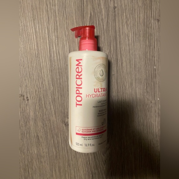 Topicrem Ultra Moisturising Body Milk 500ml - Picture 2 of 4